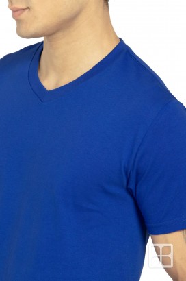 Polera Cuello V Hombre